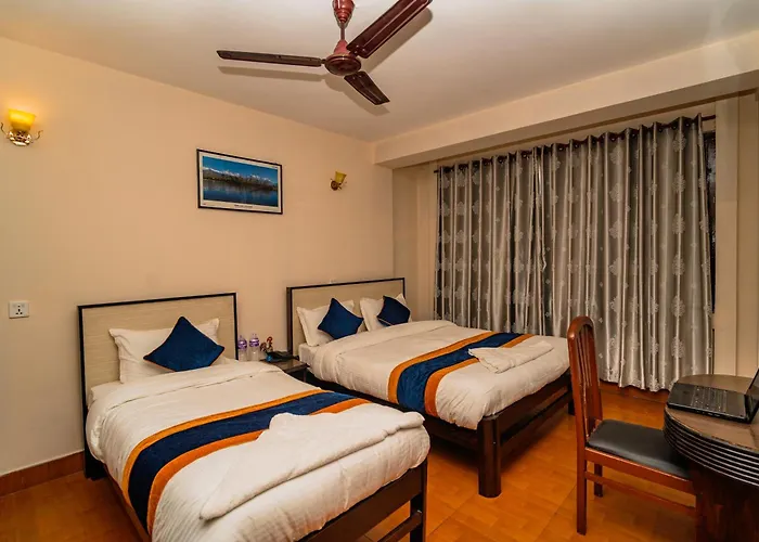 Отель Karma Travellers 3*