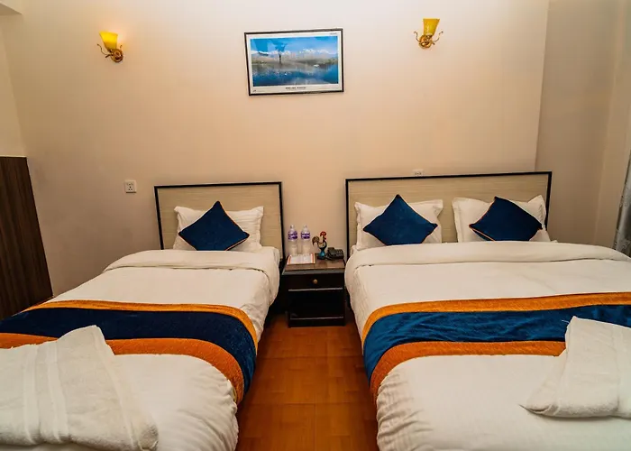 Karma Travellers Отель 3*